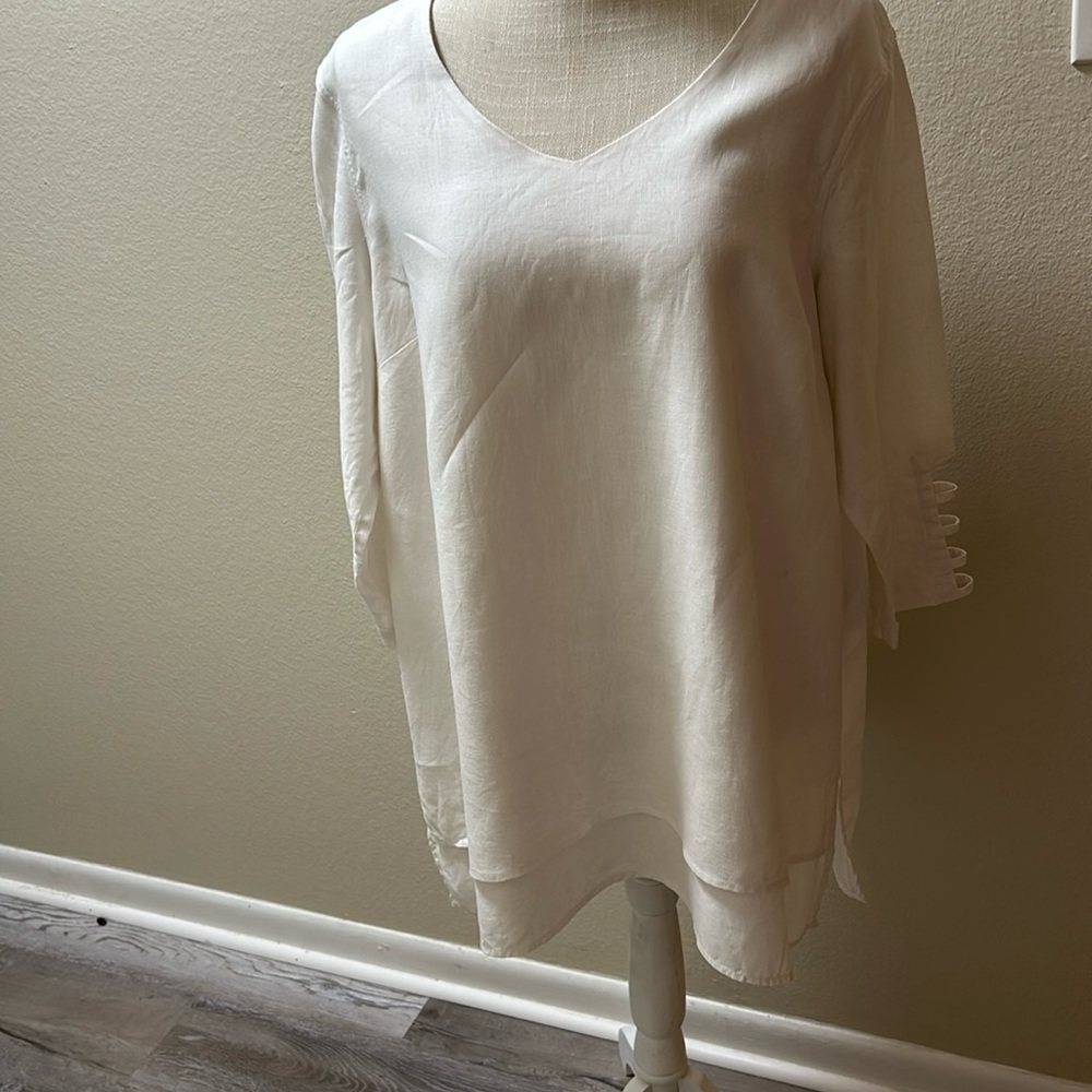 Ali Miles 100% Linen Top